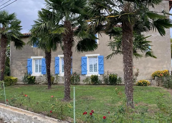 De Castellasses Сasa de vacaciones